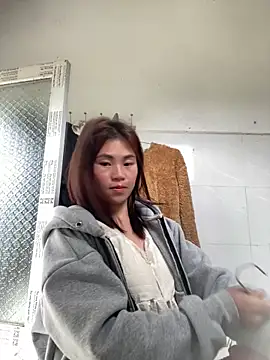 Babi-AzE online show from December 2025 06:41:02 AM