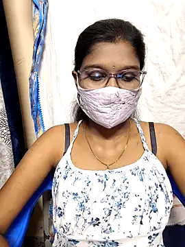 Snapshot of Nithya_Nith chatting on February 2026 06:28:01 PM Nithya Nith online show from February 2026 06:28:01 PM