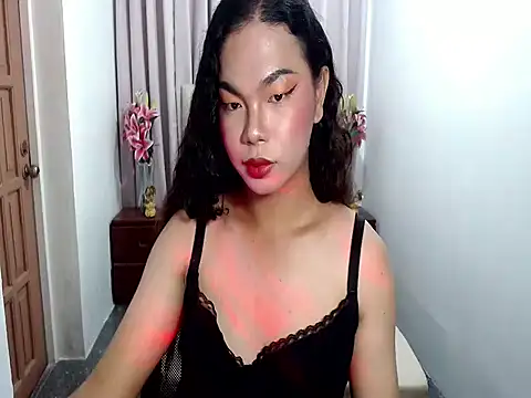 Shaneloveme online show from December 2025 06:59:01 PM