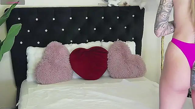 MistyAddams online show from January 2026 01:49:02 PM