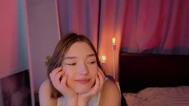 Leyla crsh online show from February 2026 05:19:01 AM