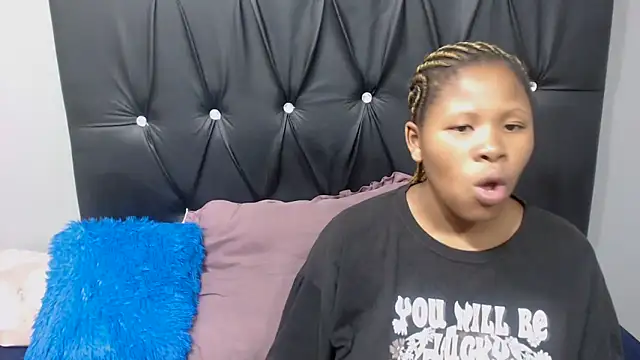 TemptingCloeXx online show from March 2026 06:36:02 PM