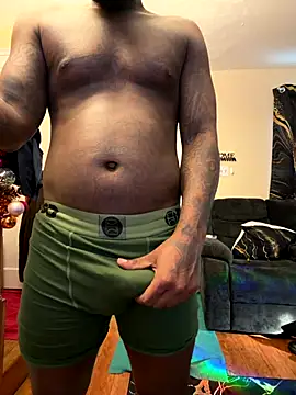 Snapshot of daddydarkskindikk chatting on December 2025 06:25:02 PM daddydarkskindikk online show from December 2025 06:25:02 PM