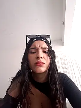 Snapshot of Mar_Ken chatting on February 2026 08:45:01 PM Mar Ken online show from February 2026 08:45:01 PM