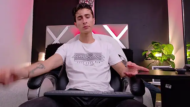 Ithan Skin online show from January 2026 11:45:02 AM