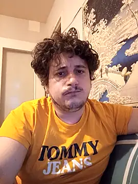 Snapshot of damslebambou1 chatting on March 2026 05:59:01 PM damslebambou1 online show from March 2026 05:59:01 PM