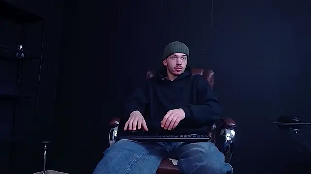 KaydenDrew online show from December 2025 09:36:02 AM