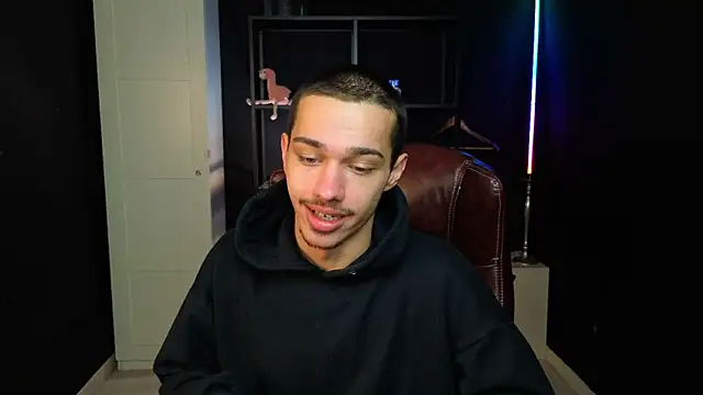 KaydenDrew online show from February 2026 05:47:02 AM