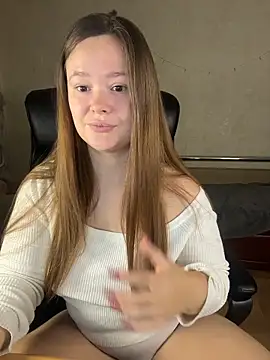 CaramelleSugarr online show from January 2026 03:27:01 PM