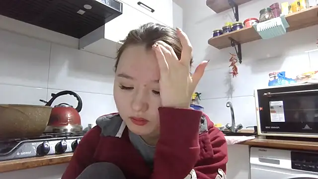 VelmaMaasch online show from December 2025 02:13:01 PM