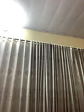 Candy LS online show from January 2026 04:09:02 PM