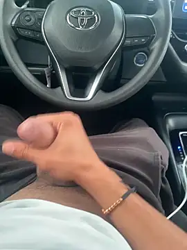 HotWhisper22 online show from February 2026 07:10:01 PM