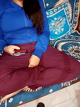 Sofia-111 online show from January 2026 04:00:01 PM