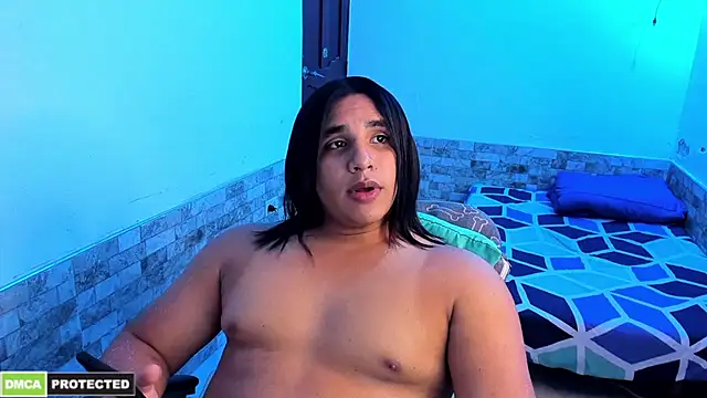 latinboyfit online show from June 2026 12:04:02 AM