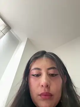 justmariee online show from February 2026 08:54:01 PM