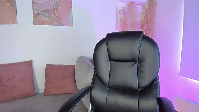 Snapshot of Amelie_Wine chatting on March 2026 02:12:02 PM Amelie Wine online show from March 2026 02:12:02 PM