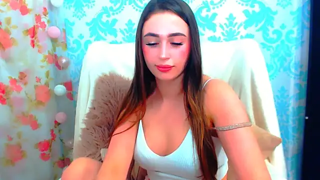 LarissaSweet21 online show from December 2025 08:36:02 PM