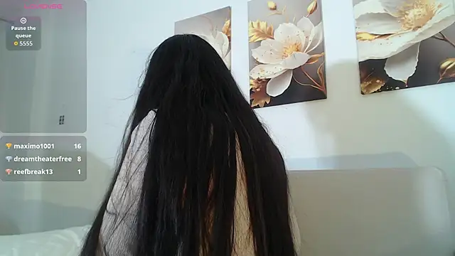 viiolet collins online show from January 2026 06:24:02 PM