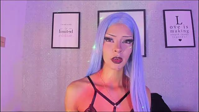 kira vance online show from July 2026 12:24:02 AM