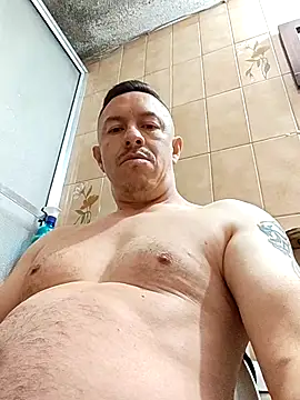 Snapshot of L_hotcream chatting on February 2026 02:10:01 PM L hotcream online show from February 2026 02:10:01 PM