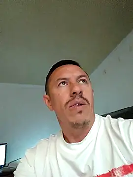 Snapshot of L_hotcream chatting on February 2026 04:36:02 PM L hotcream online show from February 2026 04:36:02 PM