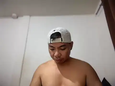 chubbybear 08 online show from February 2026 02:12:02 PM