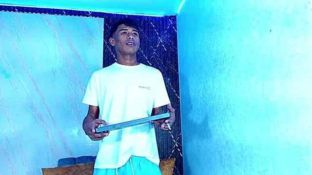 Yoim Williams online show from January 2026 05:22:01 AM