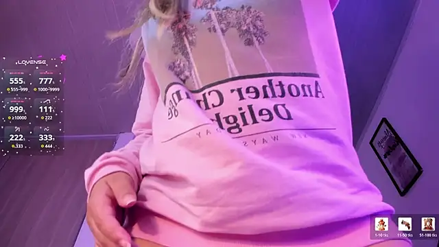 Violet Blazee online show from January 2026 08:06:02 AM