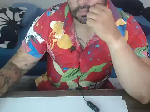 Snapshot of drlluis chatting on January 2026 04:44:01 PM drlluis online show from January 2026 04:44:01 PM