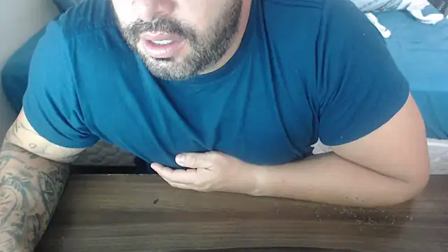 Snapshot of drlluis chatting on February 2026 04:36:02 PM drlluis online show from February 2026 04:36:02 PM