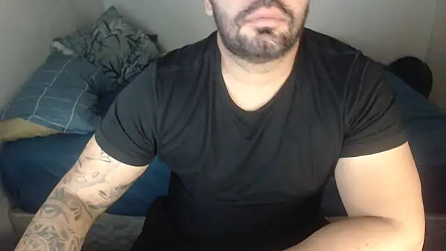 Snapshot of drlluis chatting on February 2026 02:51:01 AM drlluis online show from February 2026 02:51:01 AM