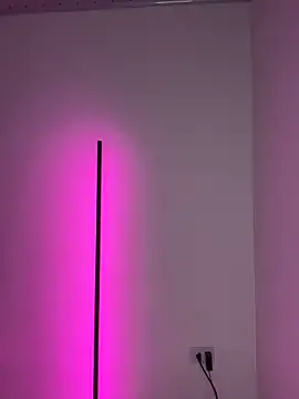 Snapshot of Nicollewest1 chatting on February 2026 07:51:02 PM Nicollewest1 online show from February 2026 07:51:02 PM