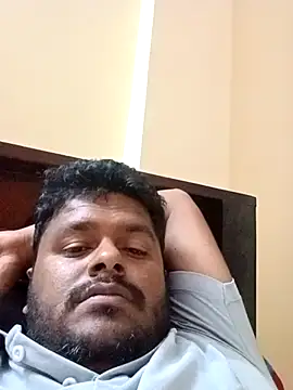 Snapshot of yourwellman chatting on February 2026 05:44:02 PM yourwellman online show from February 2026 05:44:02 PM