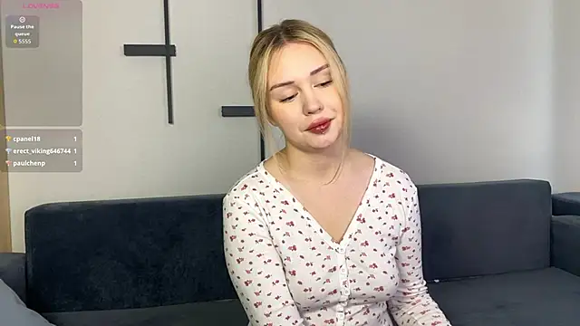 Snapshot of StellaSweetTrouble chatting on February 2026 09:08:01 AM StellaSweetTrouble online show from February 2026 09:08:01 AM