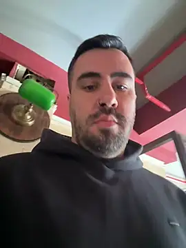 XhotLatte online show from March 2026 12:31:02 PM