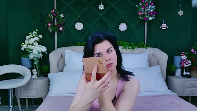 Milana Cold online show from January 2026 05:43:02 AM