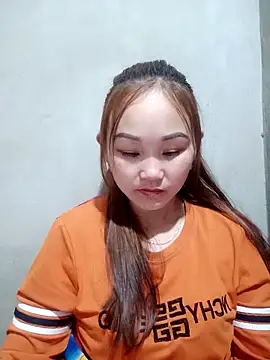 yula-bi online show from February 2026 08:27:01 PM