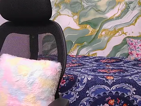 bold-smirthii online show from February 2026 04:51:02 AM