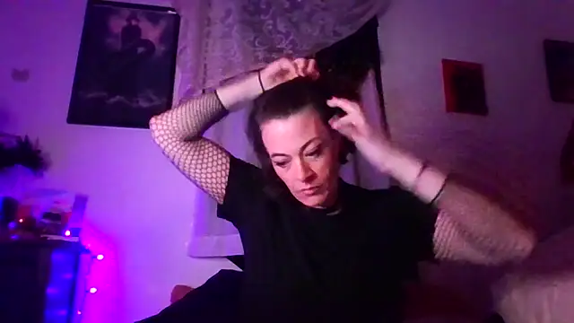 GoddessRae19 online show from February 2026 05:14:01 AM