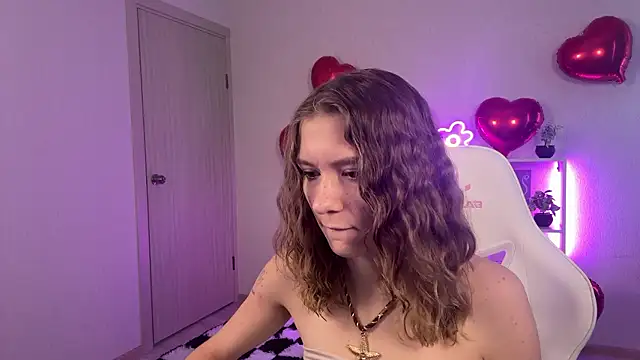 KellySunn online show from February 2026 09:13:02 AM