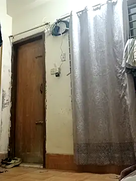 honorhorny online show from December 2025 05:53:01 PM