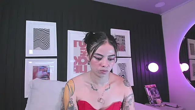 leslie thompson online show from January 2026 07:50:01 PM