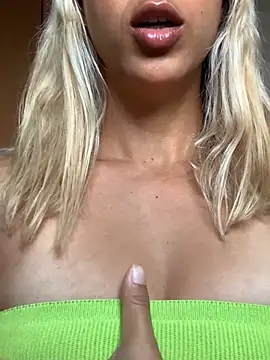 Snapshot of bety13 chatting on February 2026 08:54:02 AM bety13 online show from February 2026 08:54:02 AM