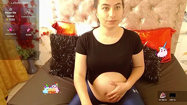 Mariana Diamond online show from January 2026 06:22:01 PM