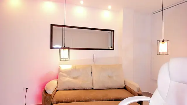 rosel rouge online show from January 2026 07:30:01 PM