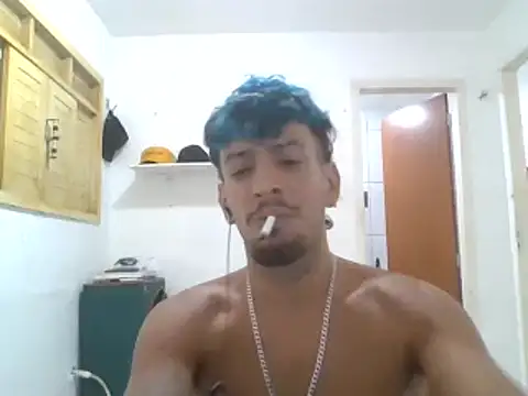 Snapshot of alpalo420 chatting on February 2026 10:25:02 PM alpalo420 online show from February 2026 10:25:02 PM