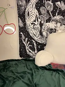 ourlittleesecret online show from December 2025 06:32:02 AM