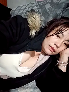 boiboi001 online show from February 2026 11:50:01 AM