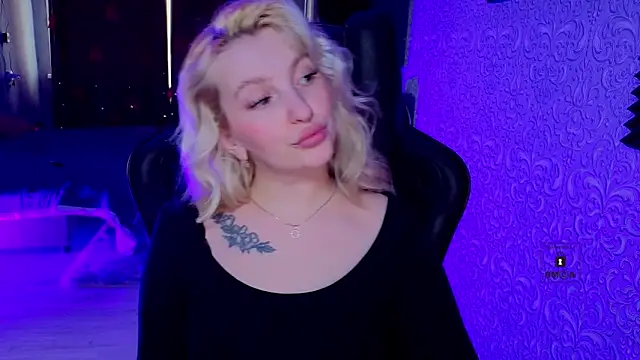 Eva Vibe  online show from March 2026 08:47:02 AM