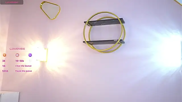 Snapshot of ElmiraShivley chatting on February 2026 06:22:01 AM ElmiraShivley online show from February 2026 06:22:01 AM